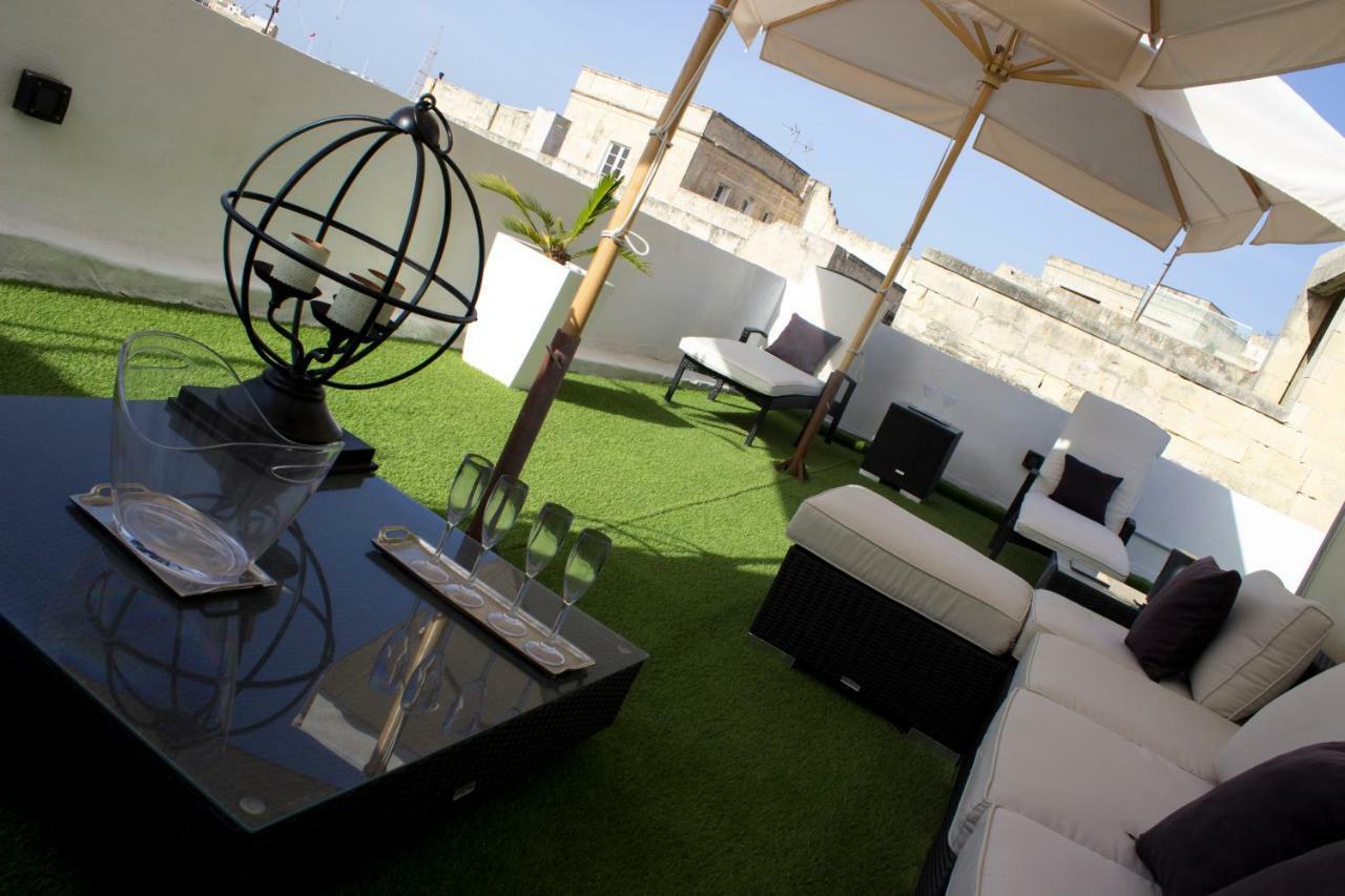 Birgu Lodge with Jacuzzi 1 Exterior foto